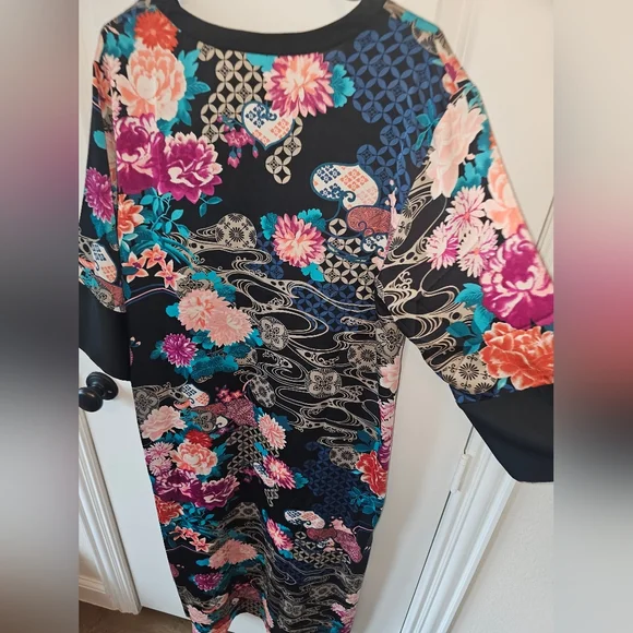 Floral Black Dress - Picture 3 of 3